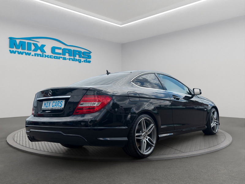 Mercedes-Benz C 250 CGI Coupe Edition 1 BlueEfficiency Autom. — photo 10