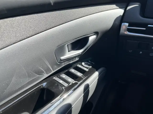 Hyundai Tucson view 15