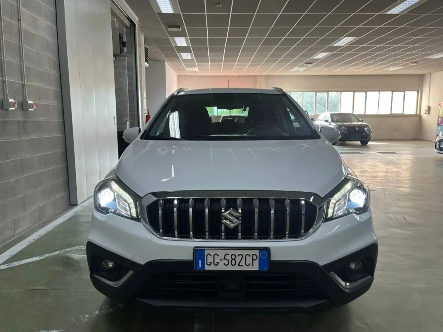 Suzuki S-Cross 1.4 Hybrid Cool Bianco - 2