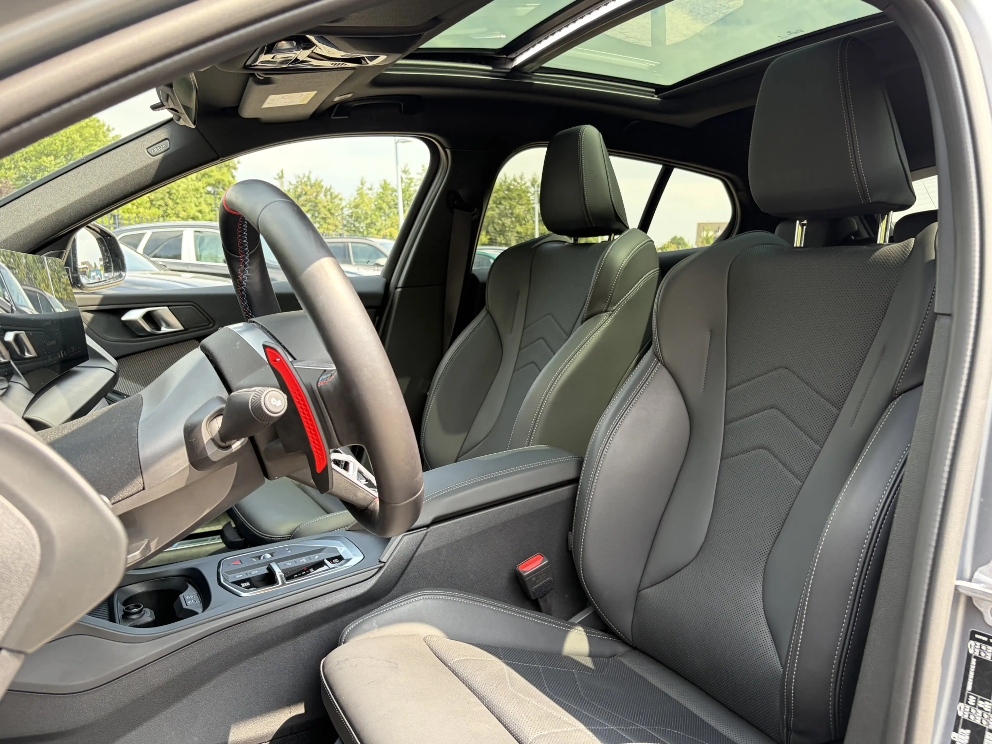 BMW 135 1-serie M135 xDrive | Frozen Pure Grey | Panorama — photo 12