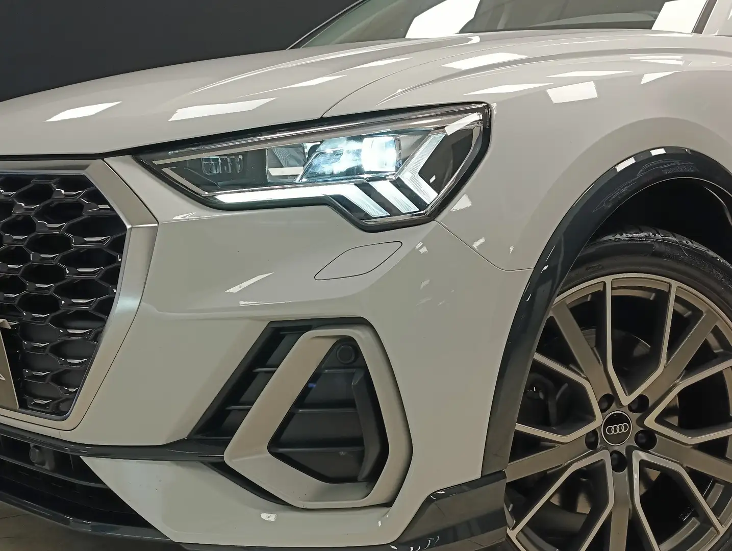 Audi Q3 Q3 Sportback 40 tdi S line quattro 200cv s-tronic Wit - 2