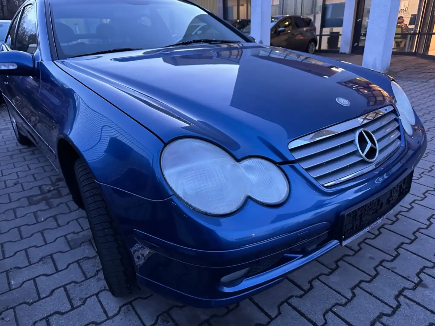 Mercedes-Benz C 180 C -Sportcoupe C 180 Kompressor * TÜV neu Blu/Azzurro - 1