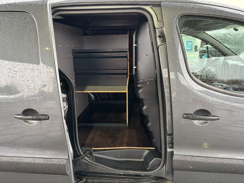 Peugeot Partner Kasten L1 Premium — photo 12