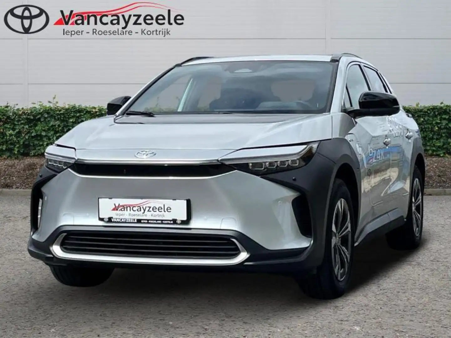 Toyota bZ4X Executive+360°cam+nav+sens V&A Goud - 1