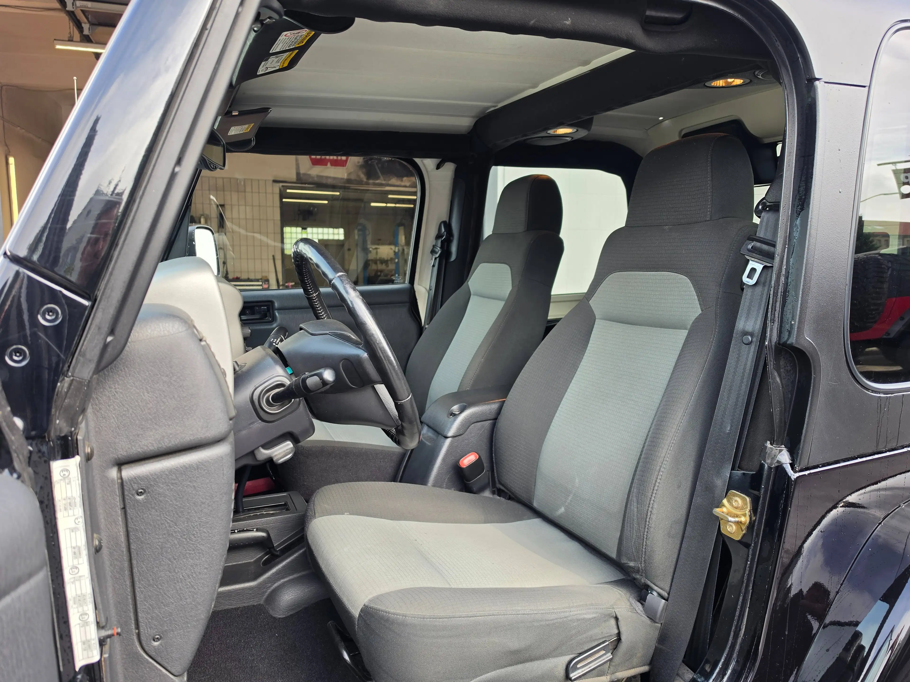 Jeep Wrangler Wrangler TJ  4.0 Automatik  " Sahara Edition!" — photo 4