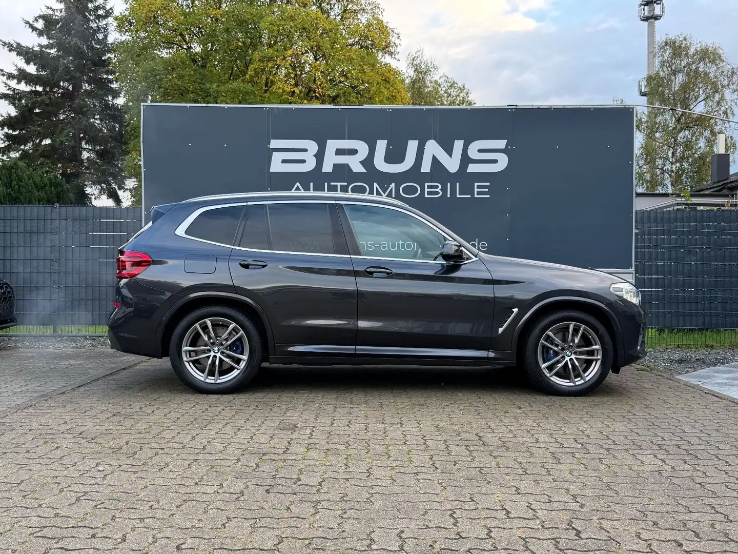 BMW X3 xDrive 30 e M Sport Leder DAB HUD AHK Gris - 2