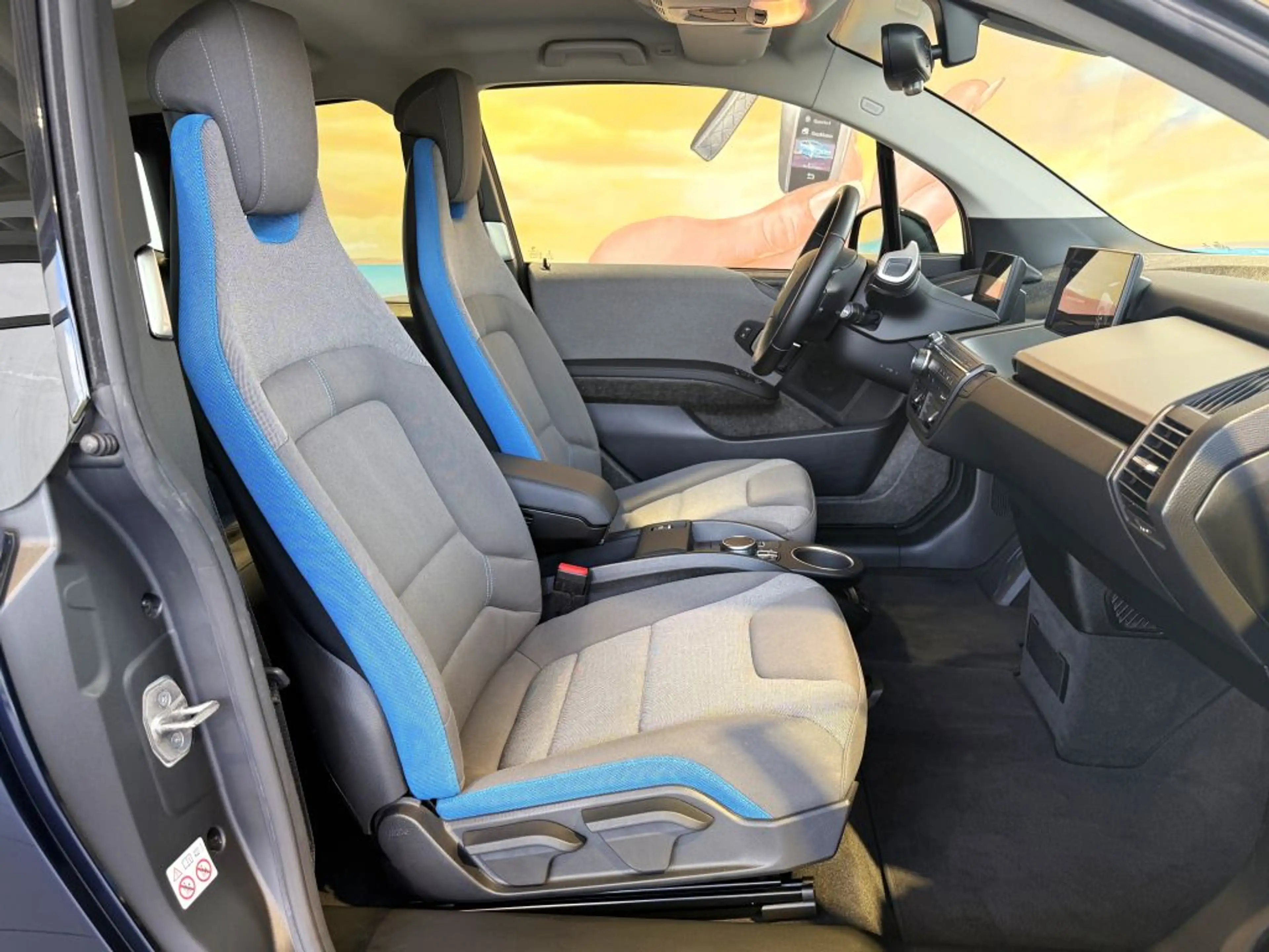 BMW i3 120 Ah KOMF+adp.LED+ACC+NAVIpro+AC/DC+AL+20* — photo 5