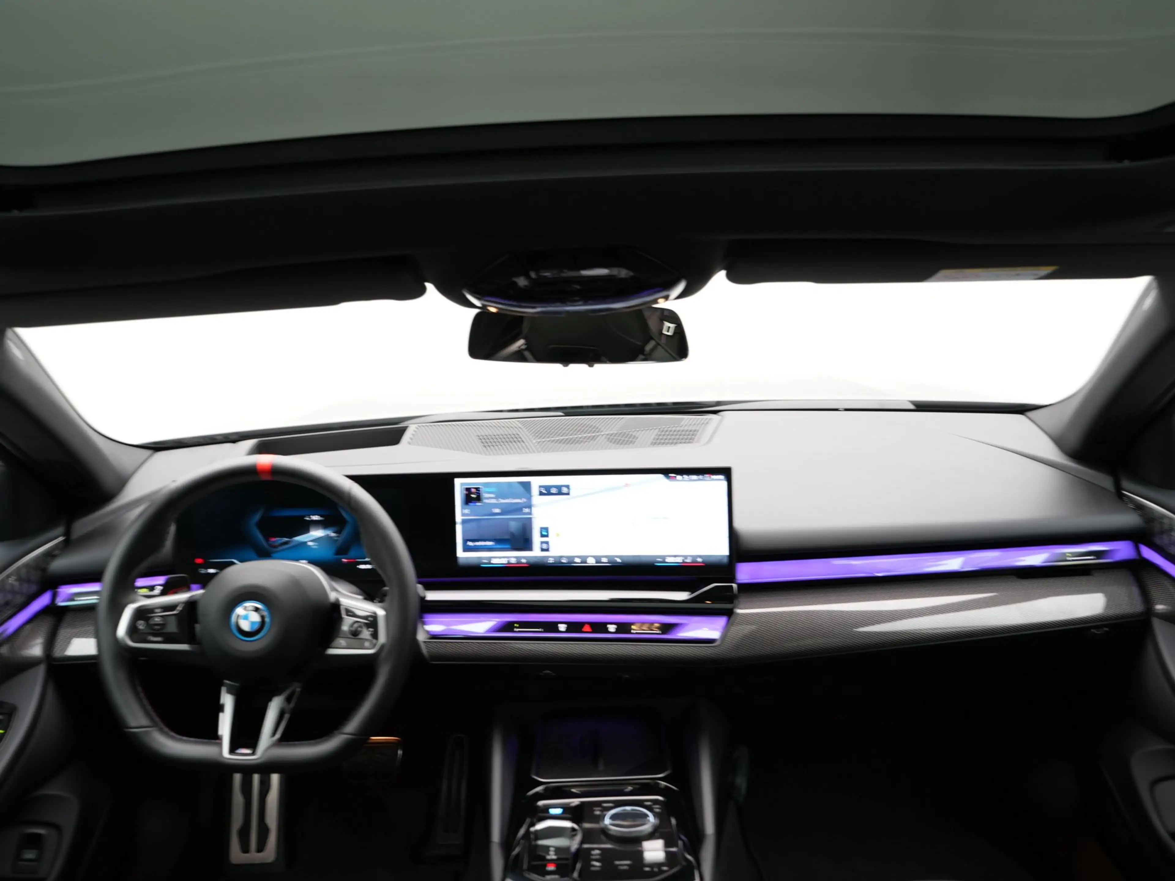 BMW i5 M60 Touring xDrive 84 kWh Accu conditie 100% — photo 12