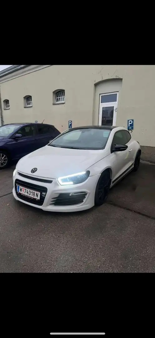 Volkswagen Scirocco 2.0 Tsi Weiß - 1