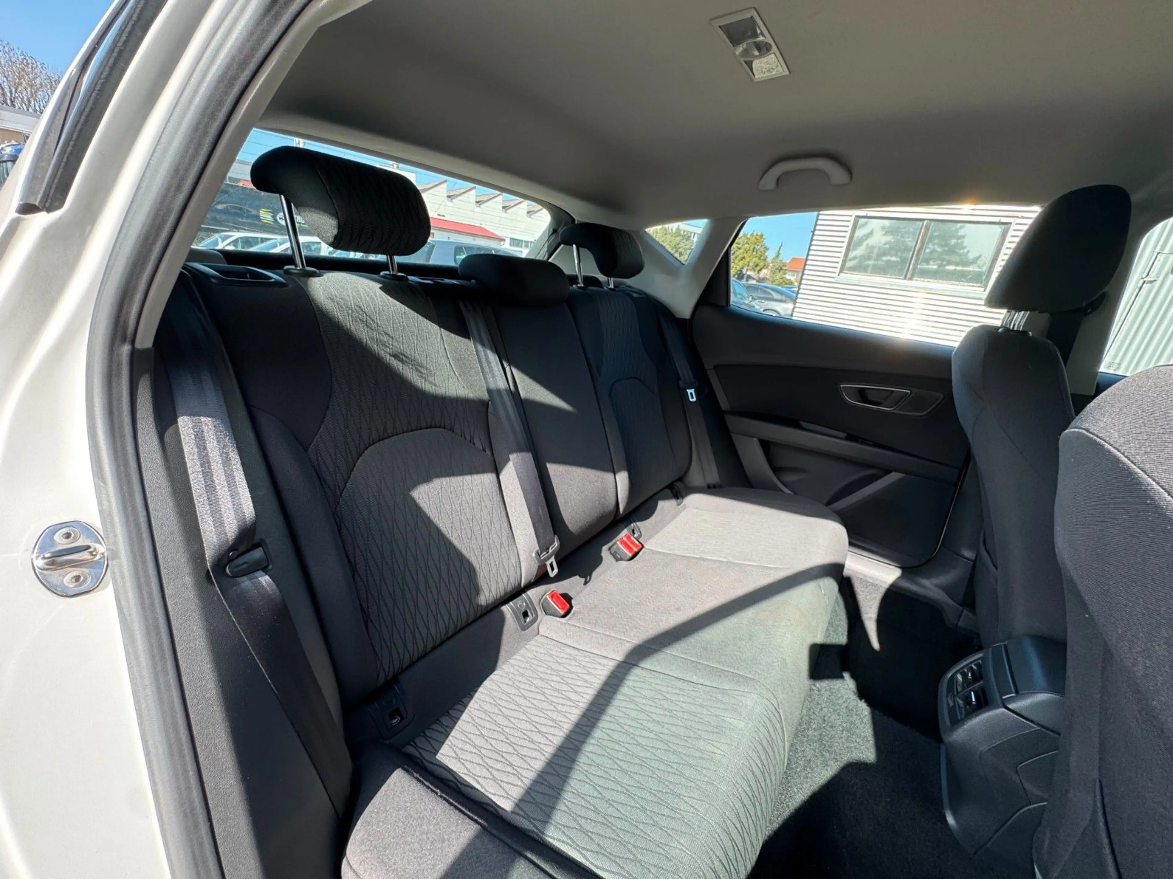 SEAT Leon Style 1.2 TSI 2.HAND*KLIMAAUTO*SCHECKHEFT — photo 12