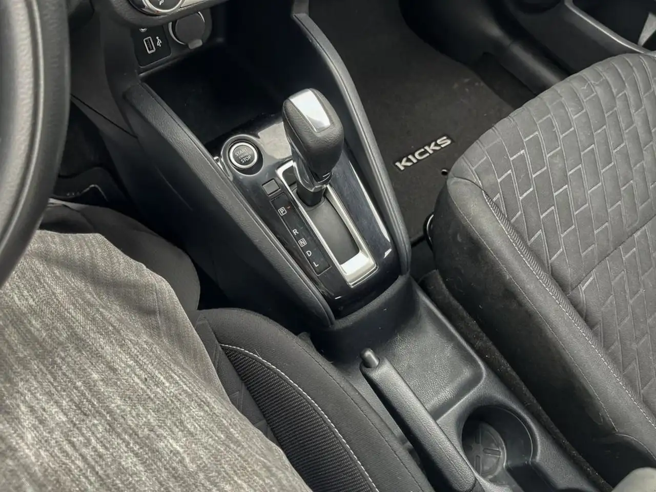 Nissan Kicks снимка Nissan Kicks