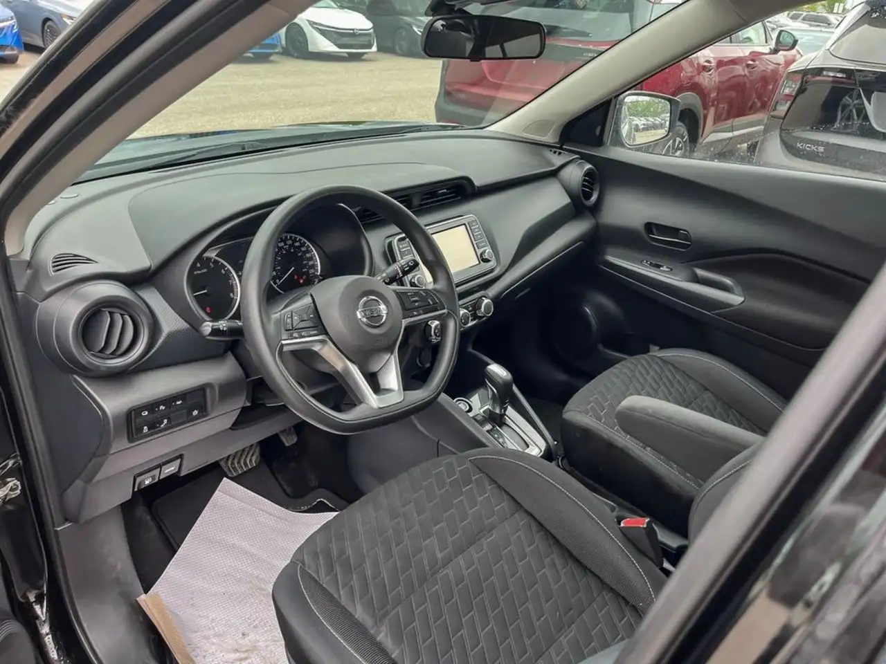 Nissan Kicks снимка Nissan Kicks