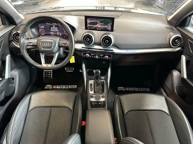 Audi Q2 view 6