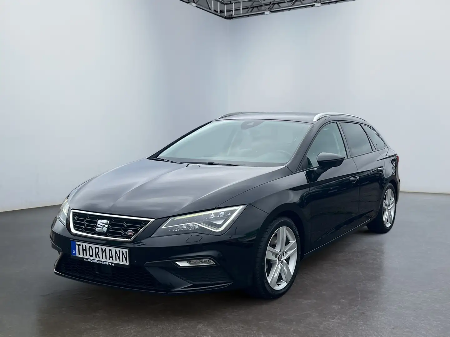 SEAT Leon ST FR 2.0 TDI Matrix 2xKlima AUT DynLicht Nero - 2