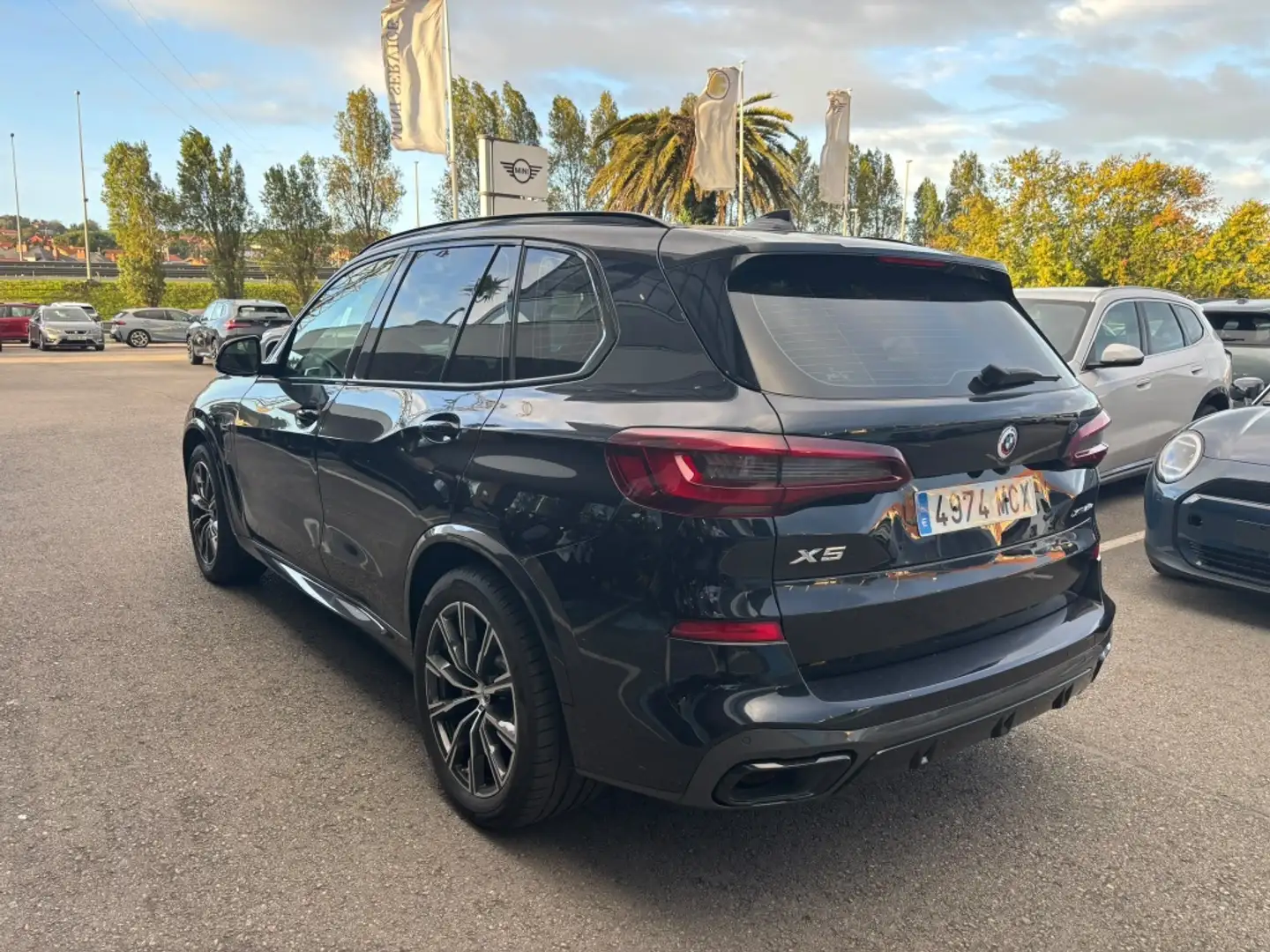 BMW X5 xDrive 45e xLine Negro - 2