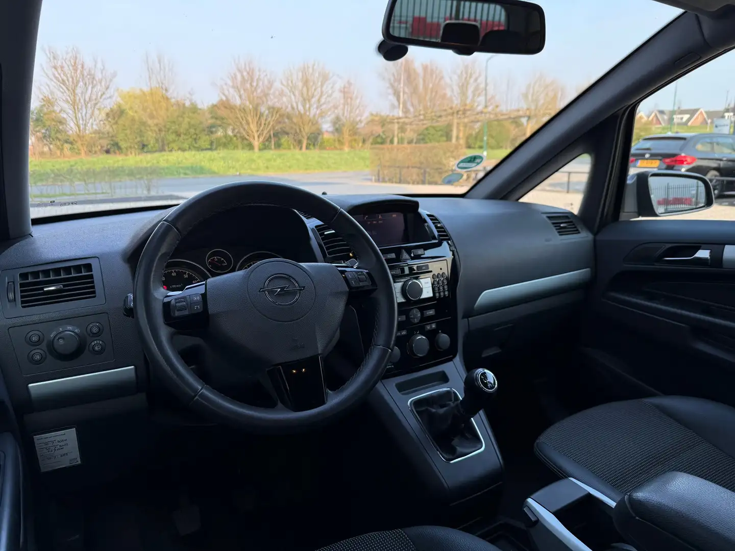 Opel Zafira 2.2 Cosmo 7P|Navi|Cruise|Keyless|Nap|Vol| Grijs - 2