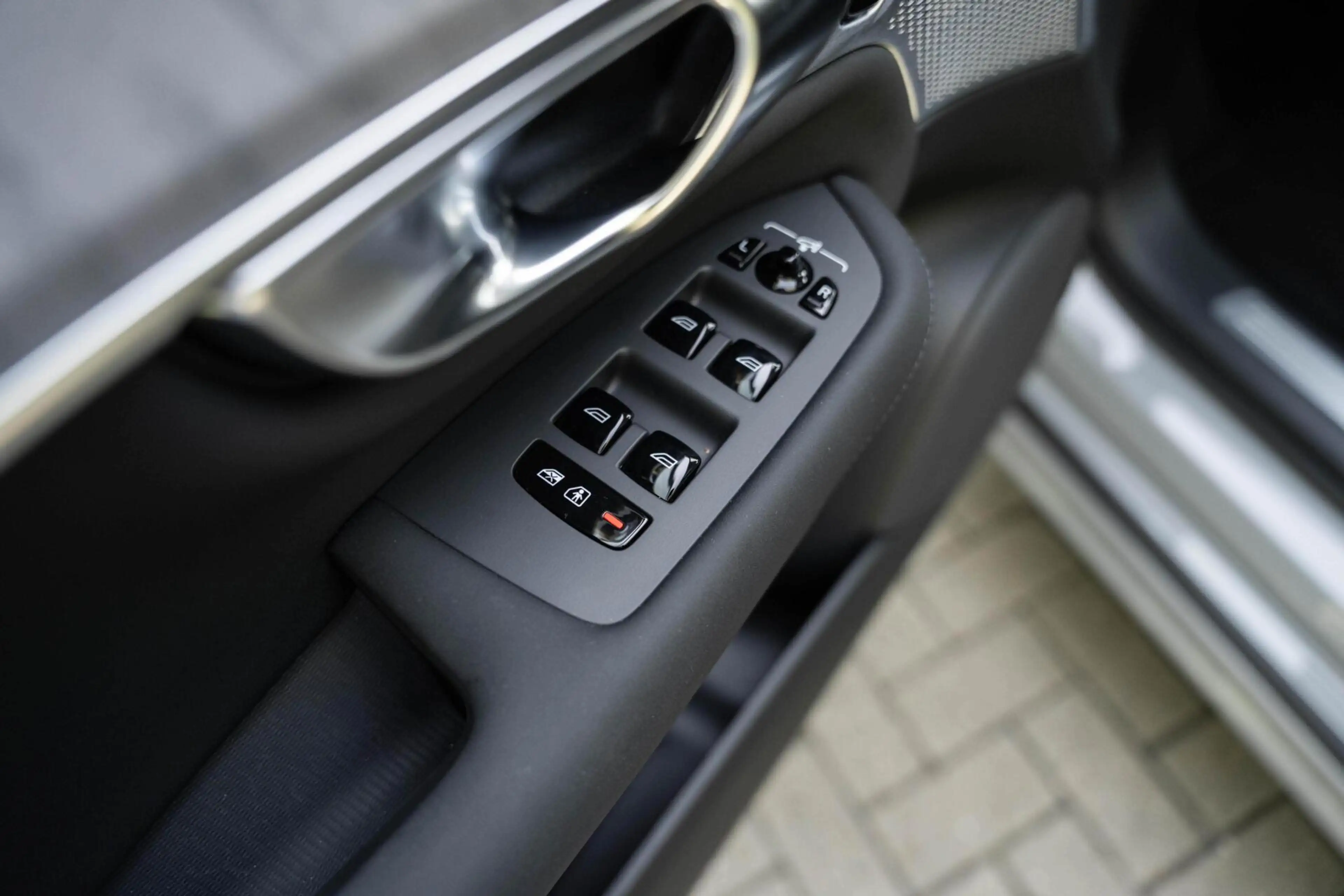 Volvo XC90 T8 Ultra Dark B&W Pano Lucht Trek HUD Massage 22 — photo 20