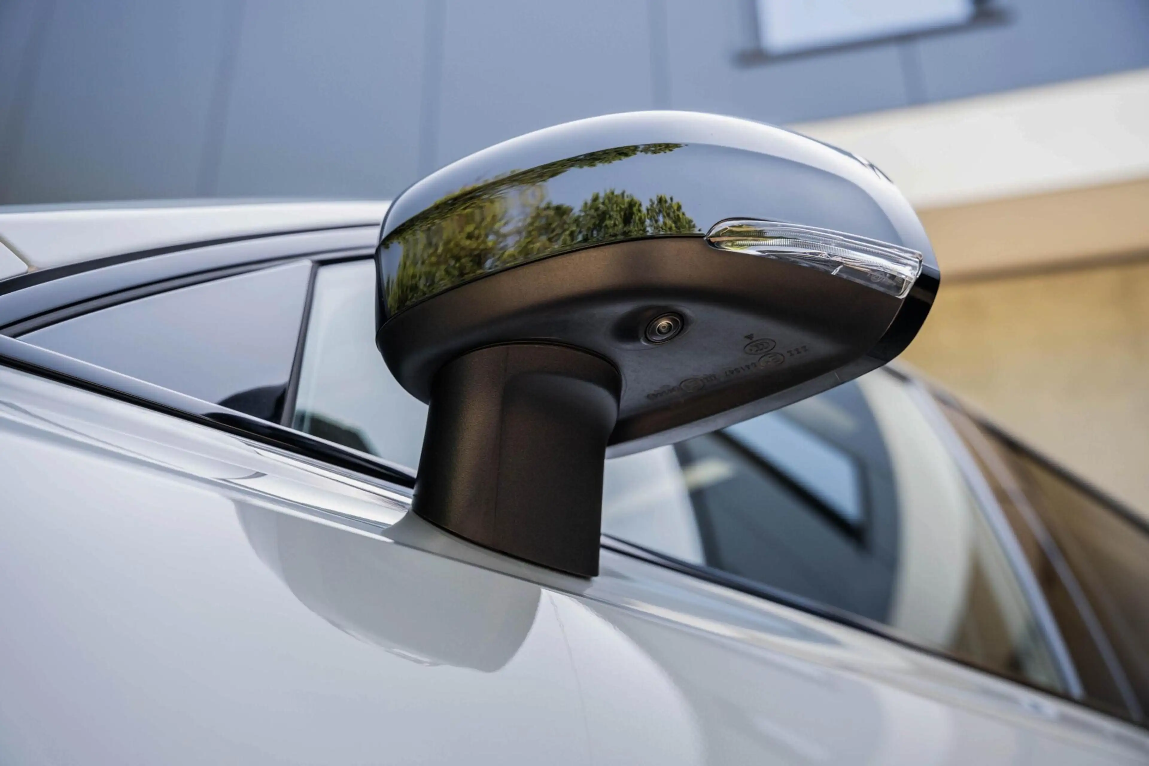 Volvo XC90 T8 Ultra Dark B&W Pano Lucht Trek HUD Massage 22 — photo 48
