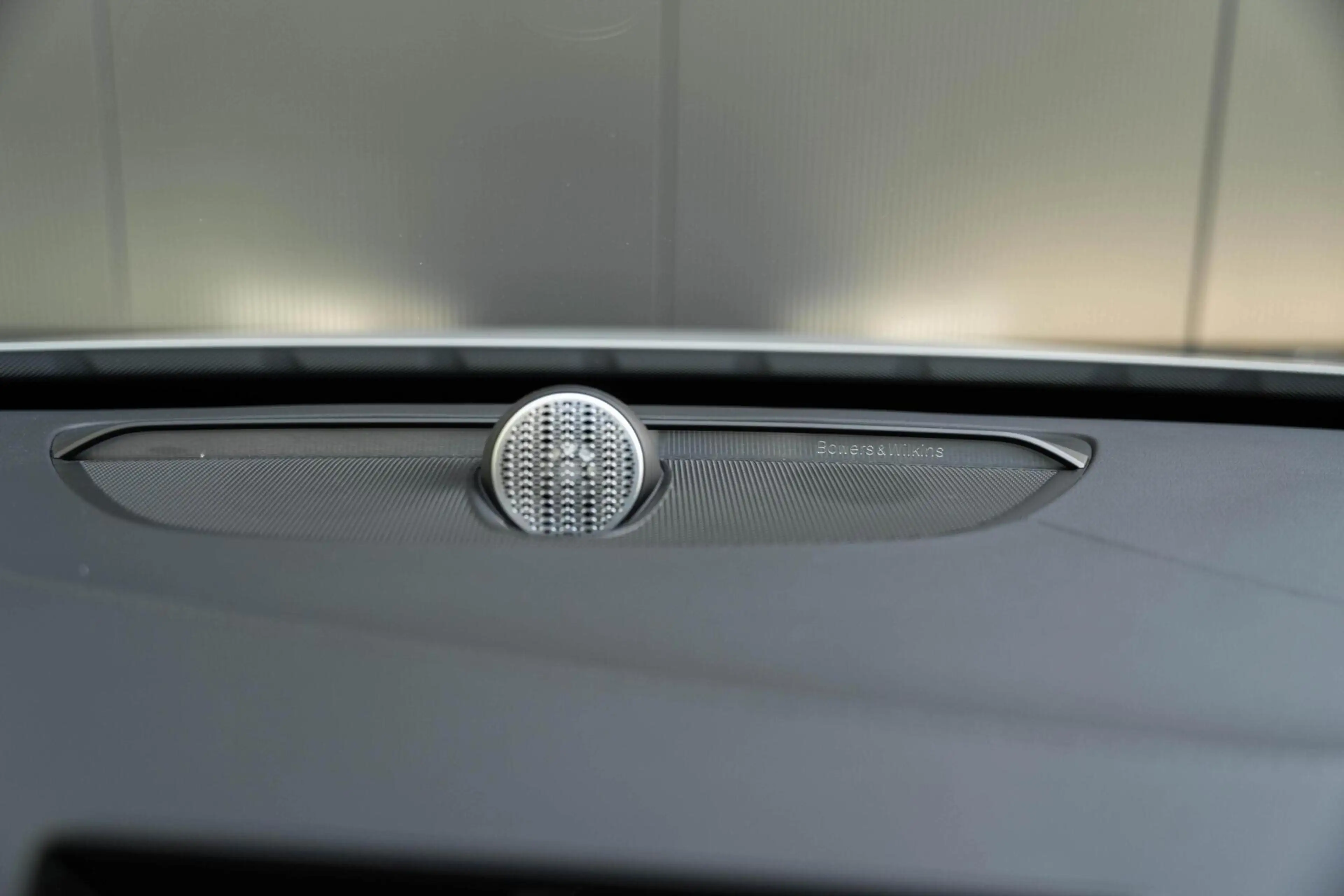 Volvo XC90 T8 Ultra Dark B&W Pano Lucht Trek HUD Massage 22 — photo 12