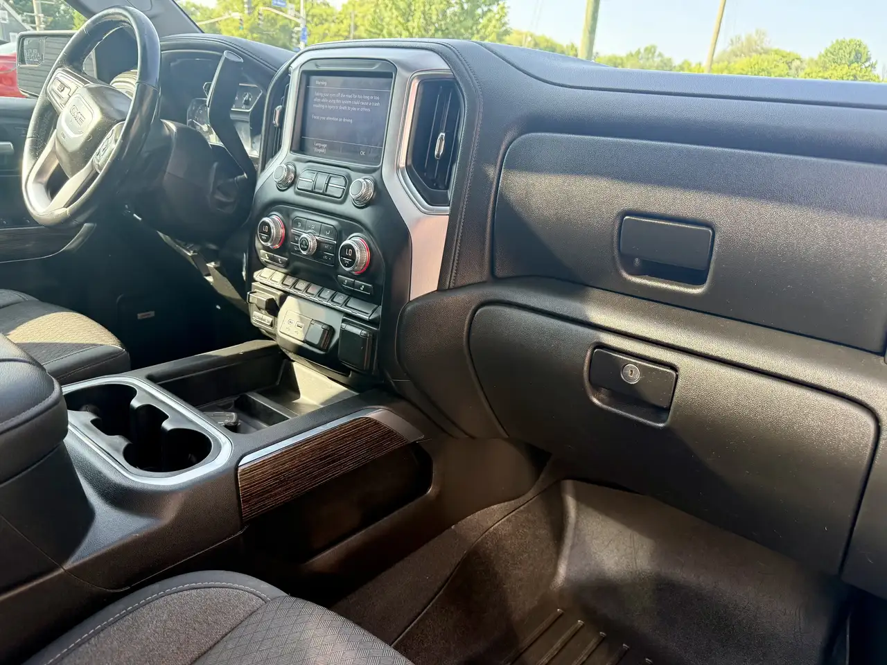 GMC Sierra 1500 photo GMC Sierra 1500