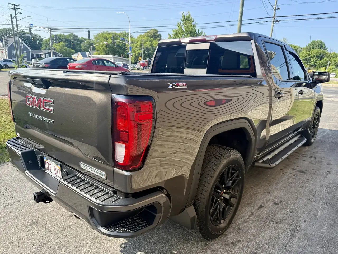GMC Sierra 1500 photo GMC Sierra 1500