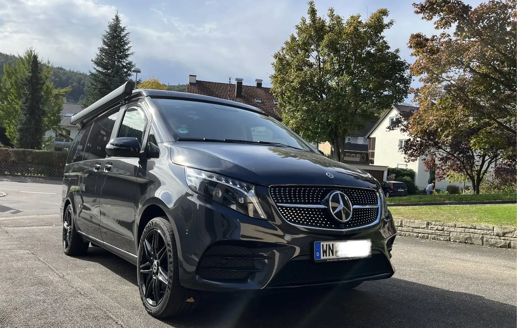 Mercedes-Benz Marco Polo 300d 4M  AMG+SOUND+SHD+AHK+DIST+360° Grau - 1