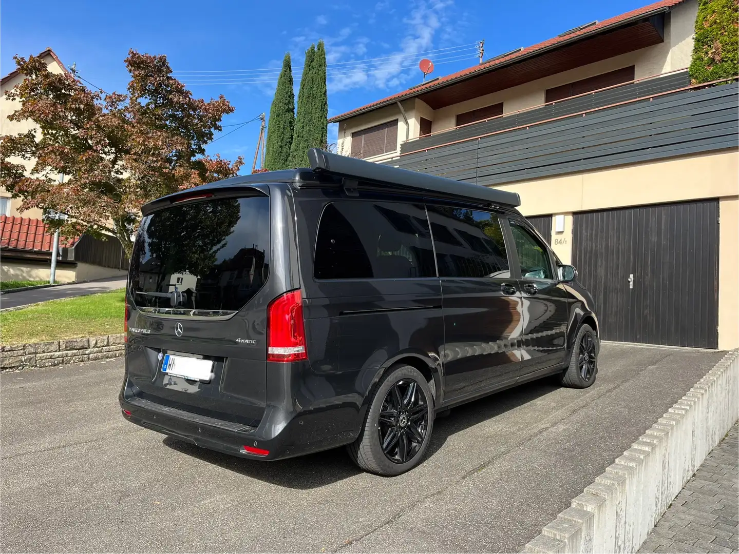 Mercedes-Benz Marco Polo 300d 4M  AMG+SOUND+SHD+AHK+DIST+360° Grau - 2