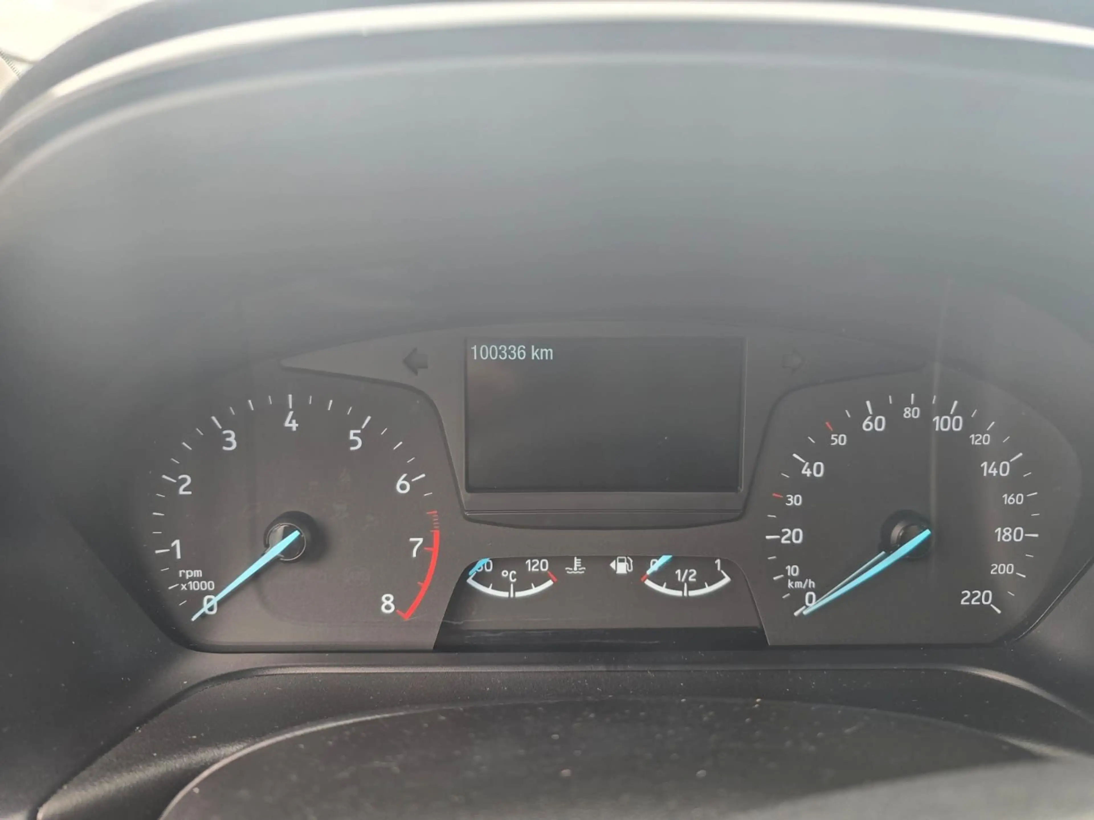 Ford Fiesta Trend — photo 13