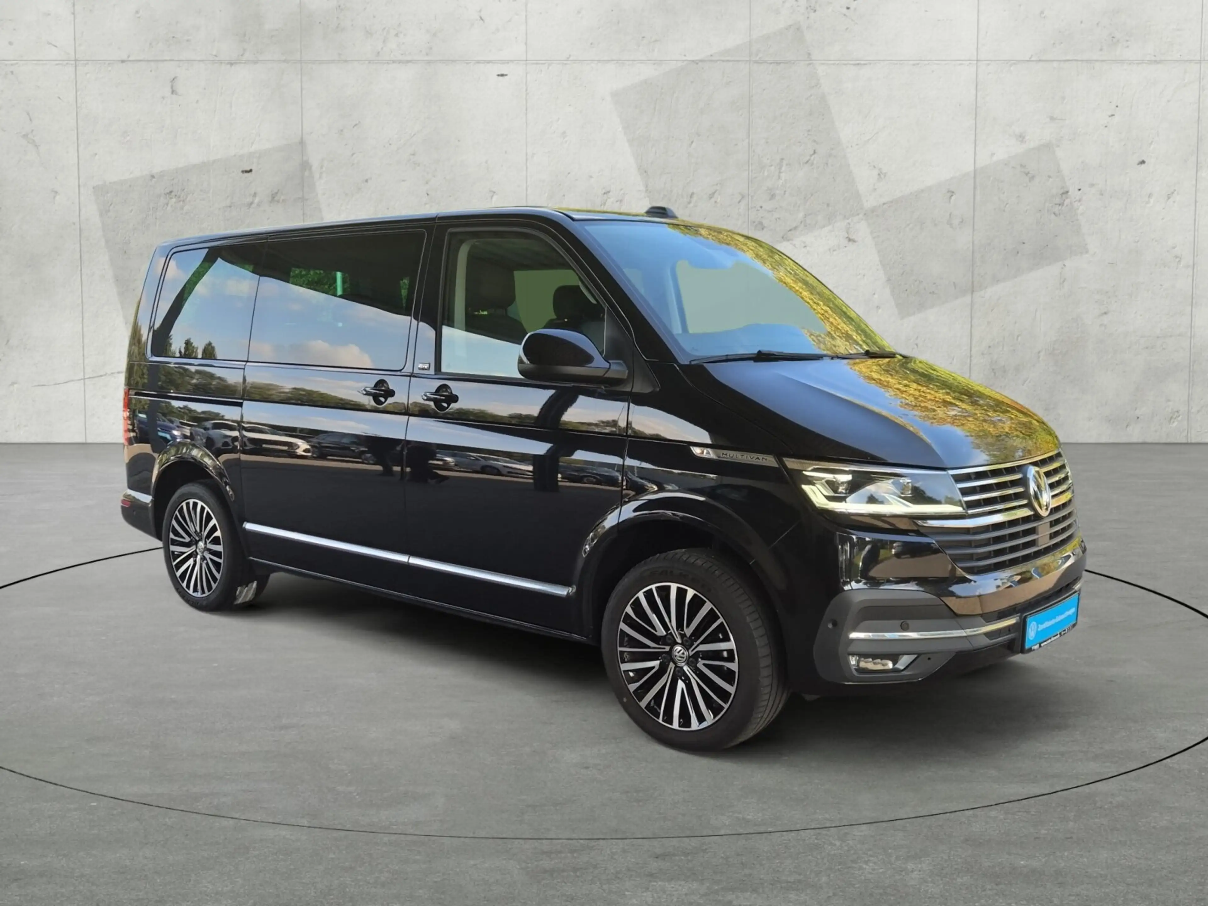 Volkswagen T6.1 Multivan 2.0 TDI DSG Generation Six +RFK+ACC+AHK+LED — photo 8