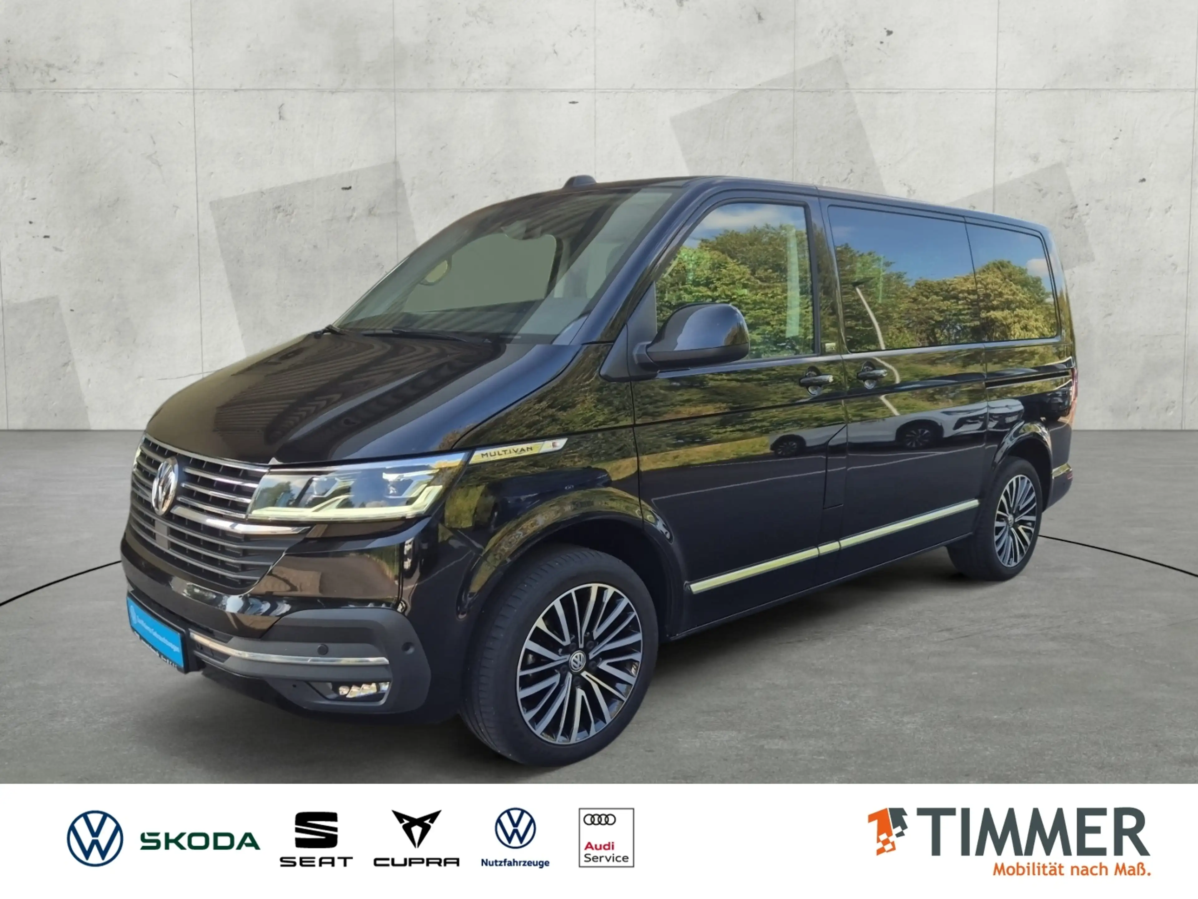 Volkswagen T6.1 Multivan 2.0 TDI DSG Generation Six +RFK+ACC+AHK+LED