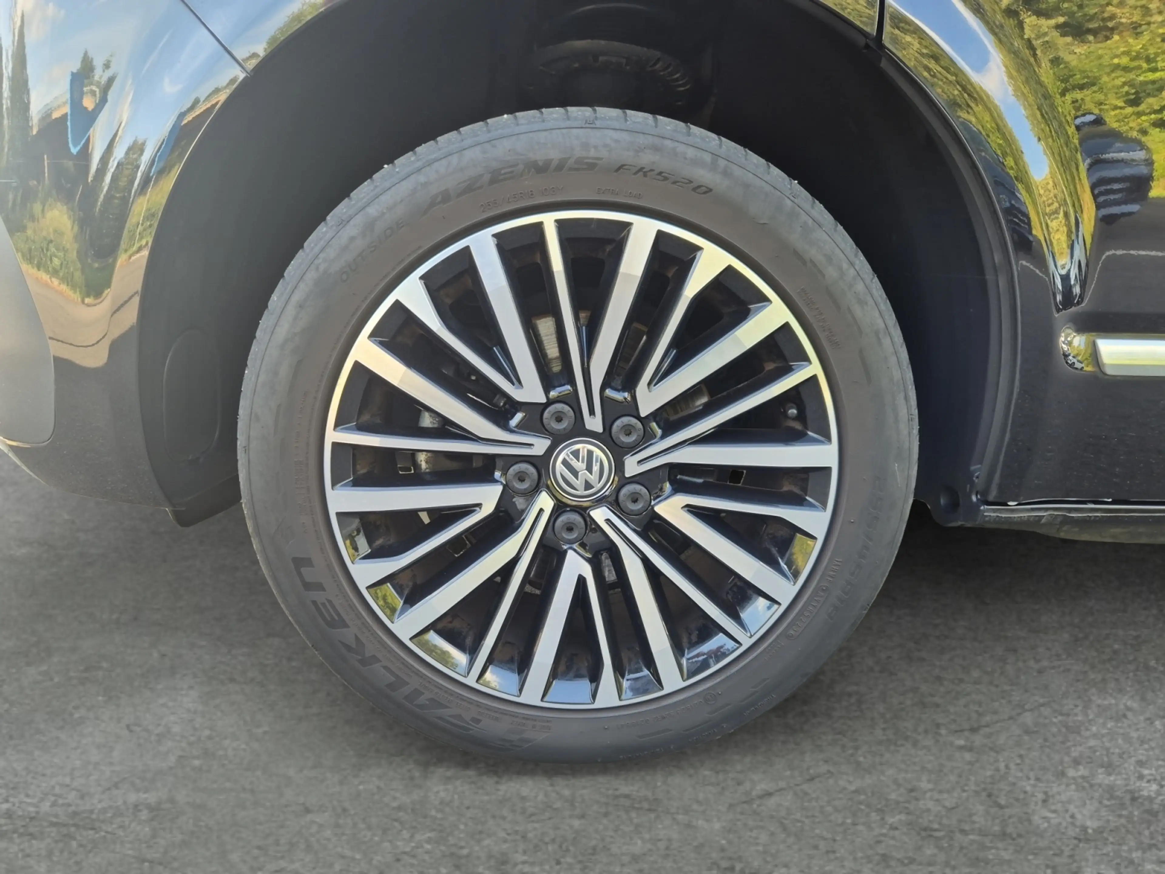 Volkswagen T6.1 Multivan 2.0 TDI DSG Generation Six +RFK+ACC+AHK+LED — photo 10