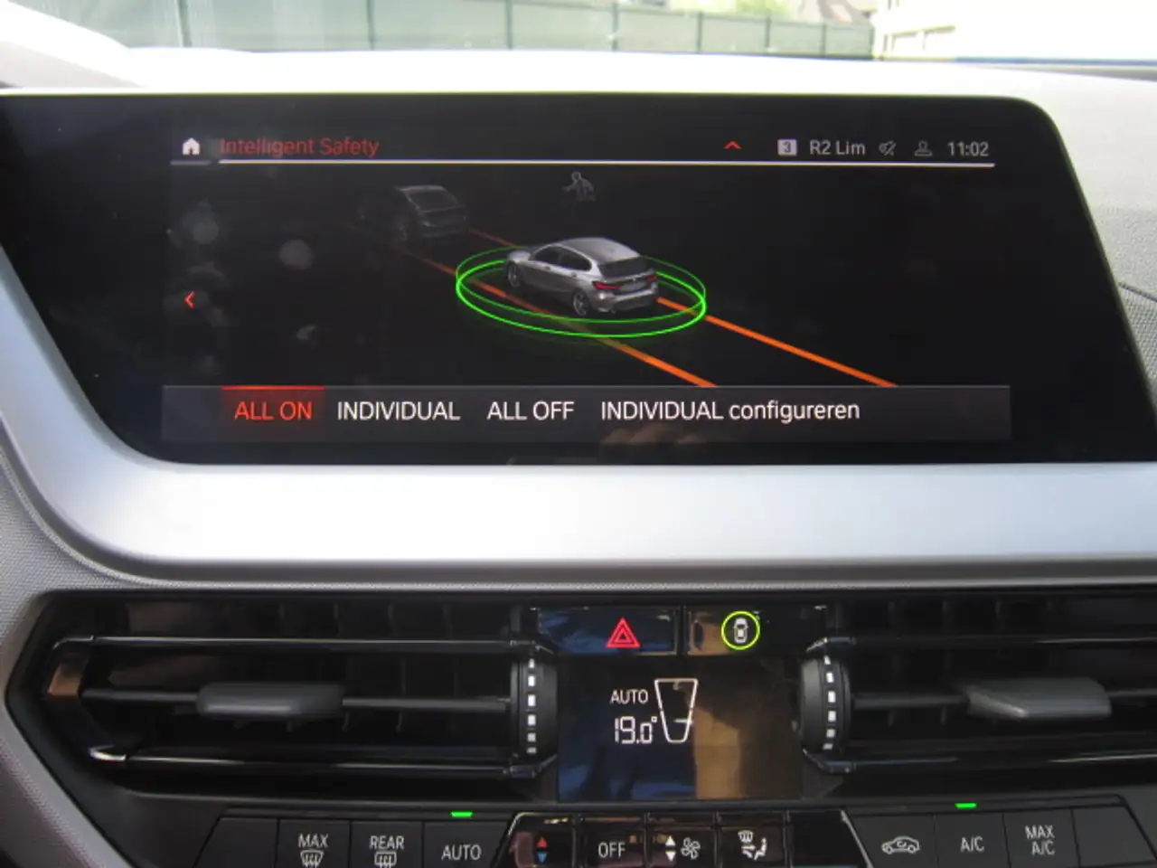 BMW 118 iA Hatch PROF NAVI + LIVE COCKPIT + CARPLAY + DAB, миниатюра 14