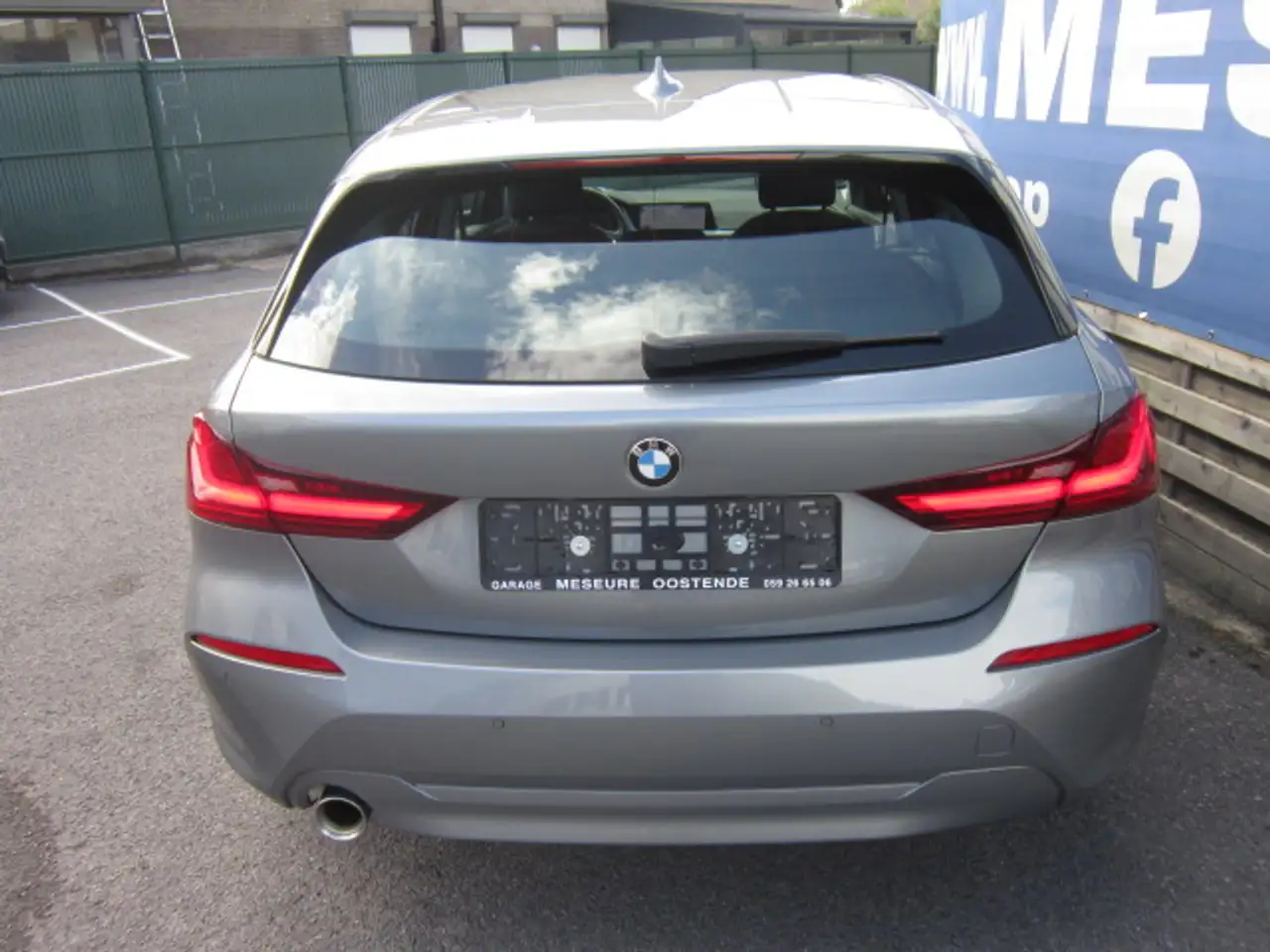 BMW 118 iA Hatch PROF NAVI + LIVE COCKPIT + CARPLAY + DAB, миниатюра 7