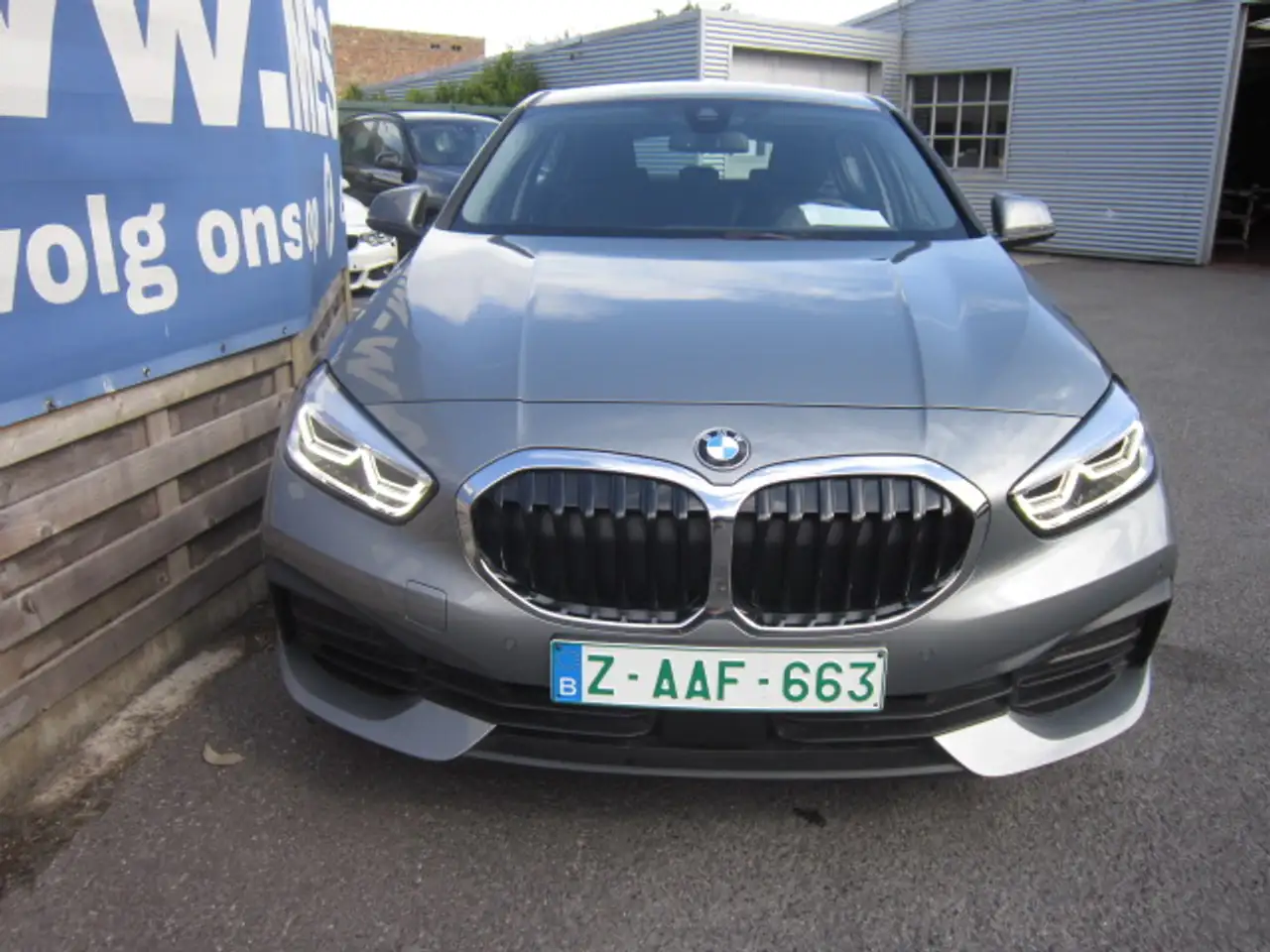 BMW 118 iA Hatch PROF NAVI + LIVE COCKPIT + CARPLAY + DAB, миниатюра 3