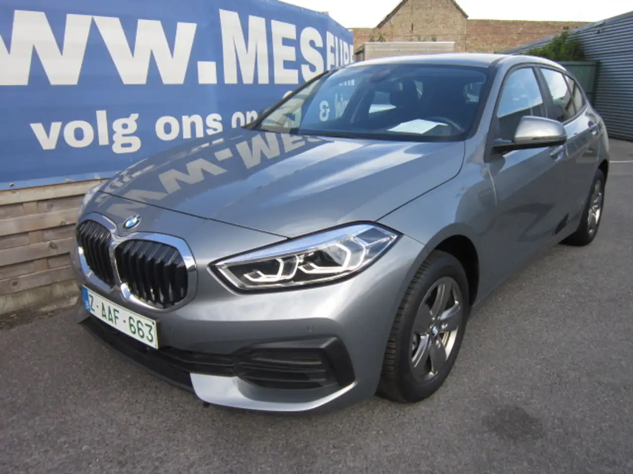 BMW 118 iA Hatch PROF NAVI + LIVE COCKPIT + CARPLAY + DAB, миниатюра 2