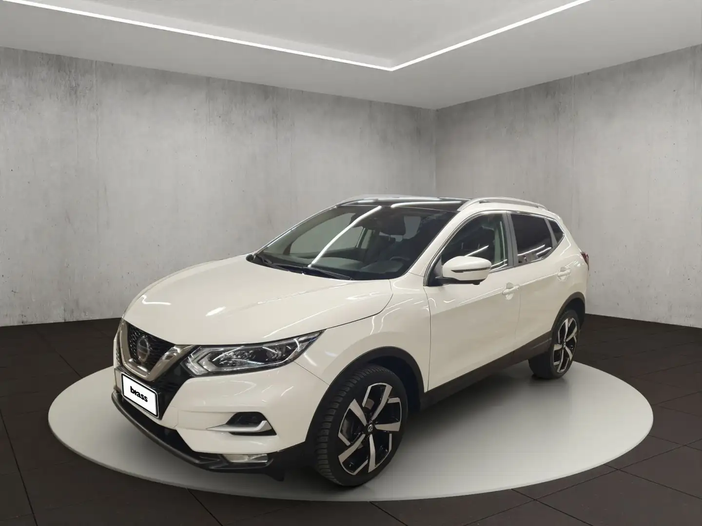 Nissan Qashqai 1.3 DIG-T Akari Blanc - 1