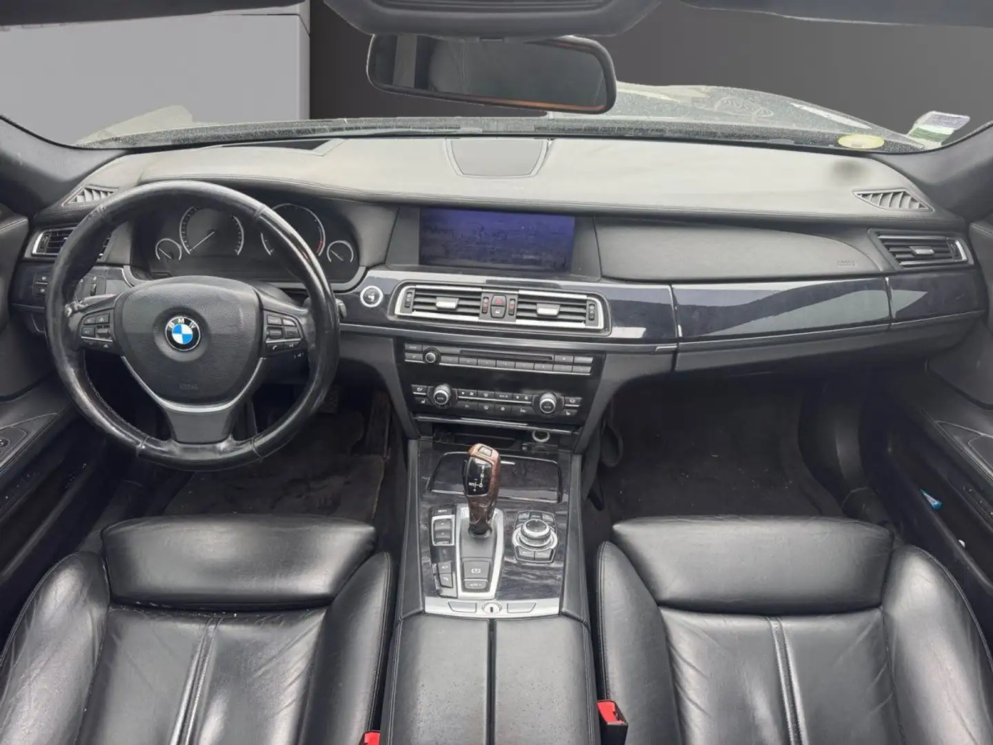 BMW 745 SERIE F01/F02/F04 730Ld Exclusive Individual A Czarny - 2