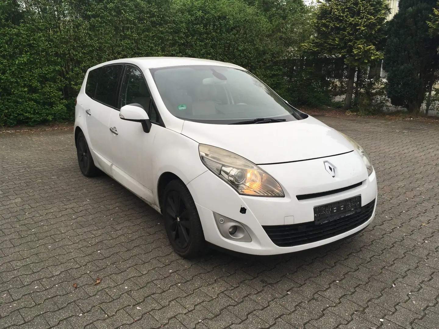 Renault Grand Scenic Scenic Diesel dCi 160 FAP Dynamique Weiß - 1