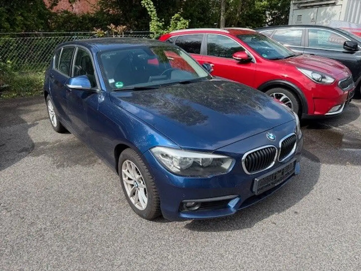 BMW 118 Baureihe 1 Lim. 5-trg. 118 d Advantage Blau - 2
