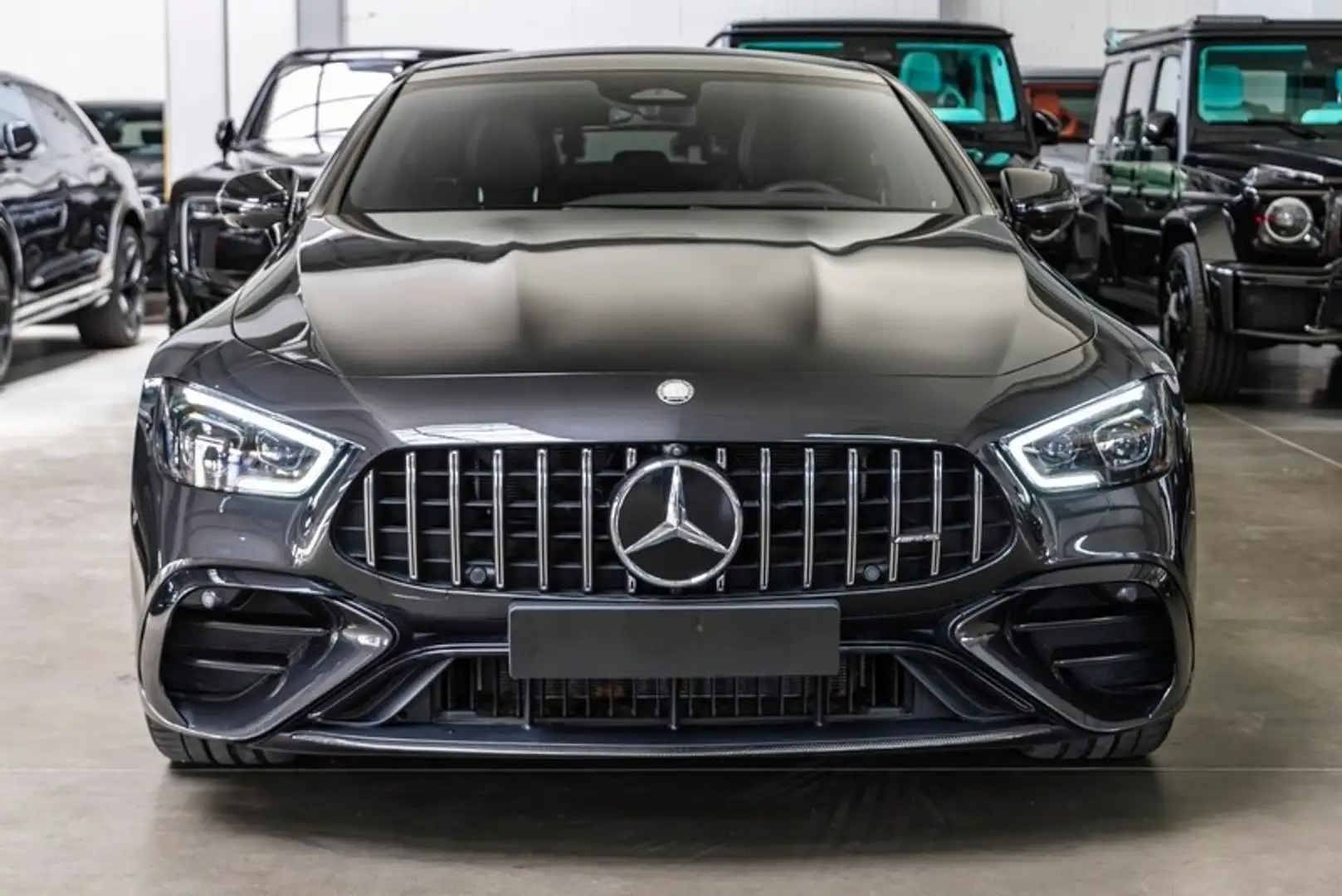 Mercedes-Benz AMG GT Coupé 53 4Matic+ Szary - 2