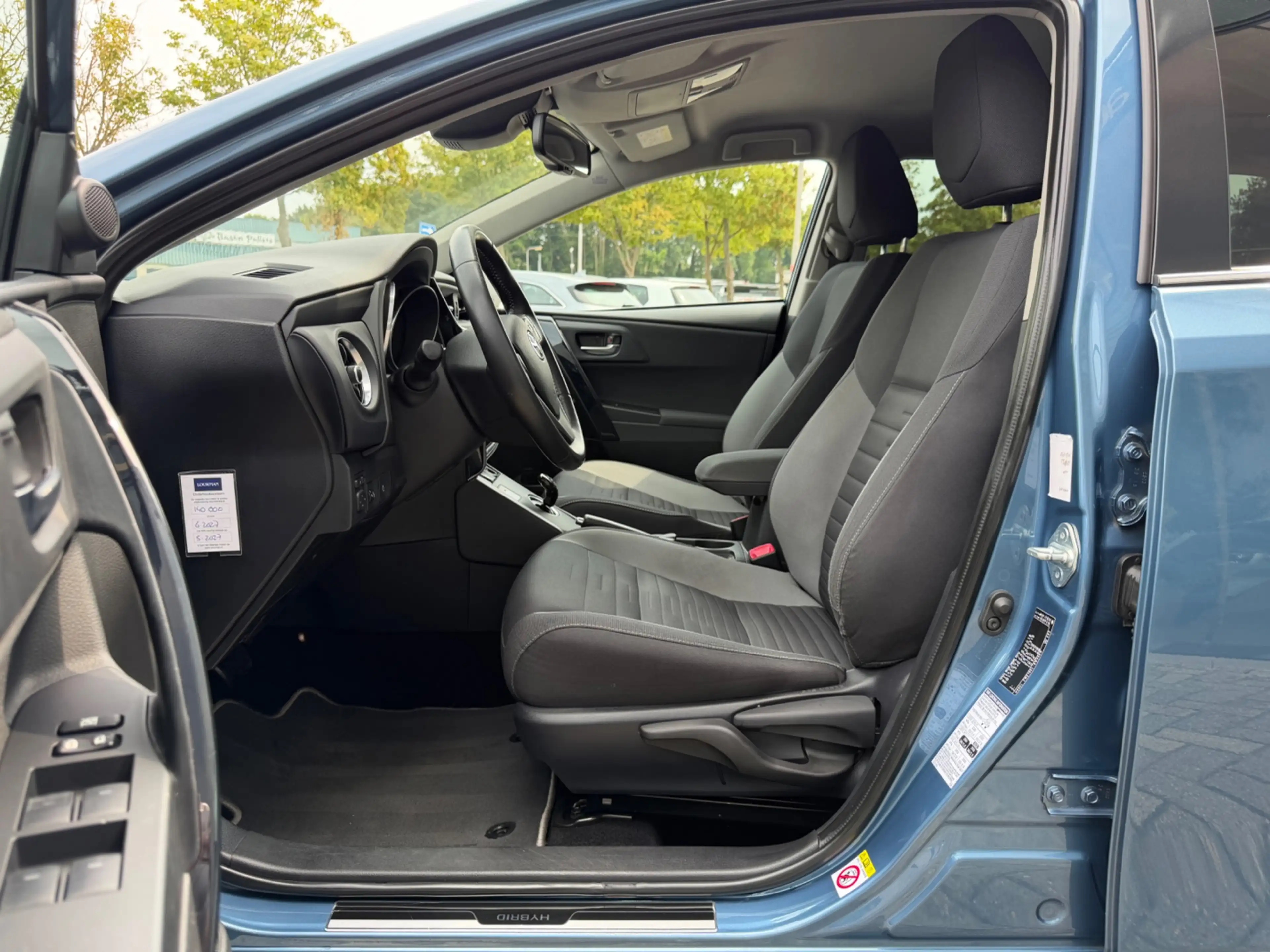 Toyota Auris Touring Sports 1.8 Hybrid Dynamic, KeyLess, Navi, — photo 4