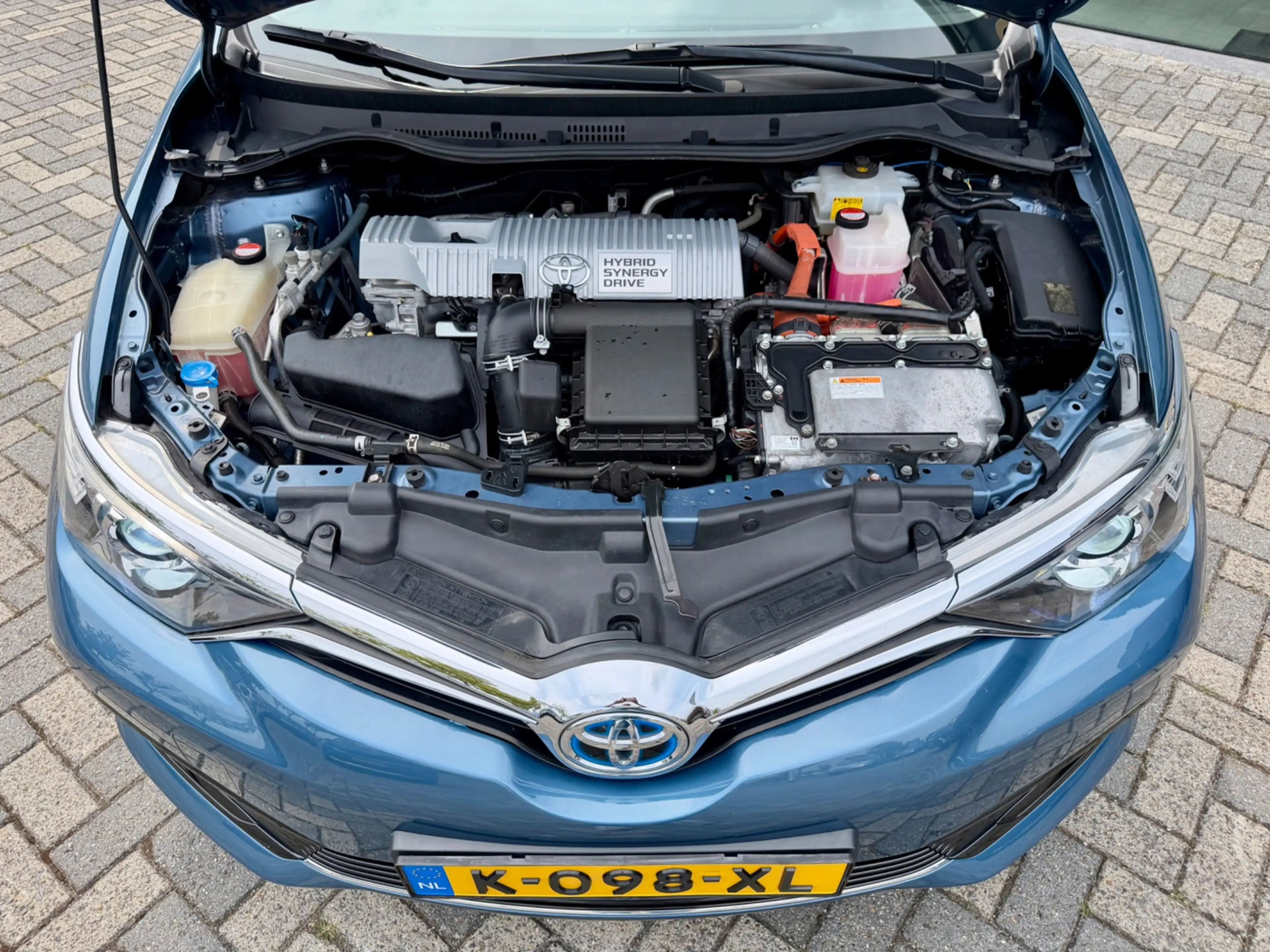 Toyota Auris Touring Sports 1.8 Hybrid Dynamic, KeyLess, Navi, — photo 28