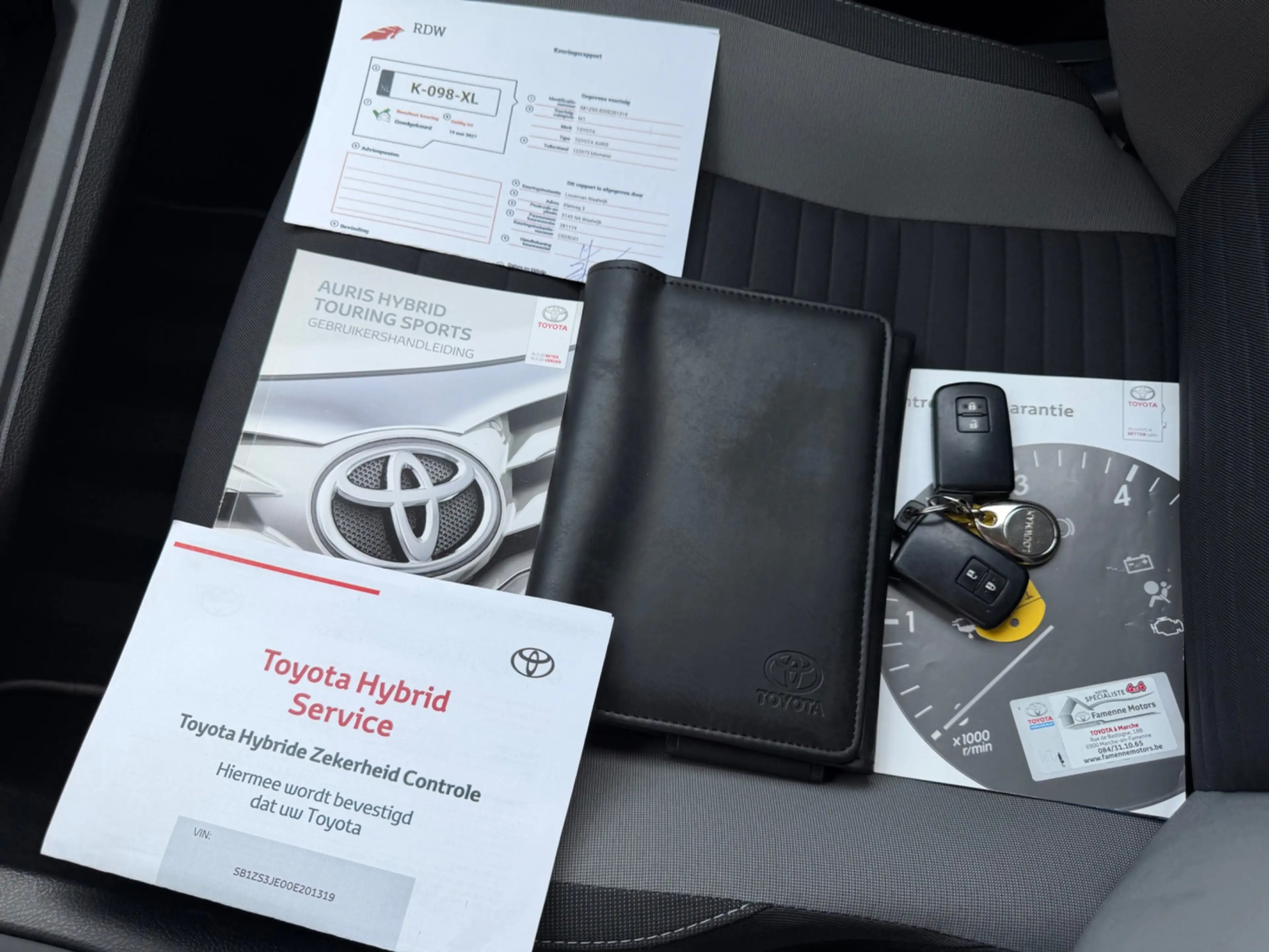 Toyota Auris Touring Sports 1.8 Hybrid Dynamic, KeyLess, Navi, — photo 49