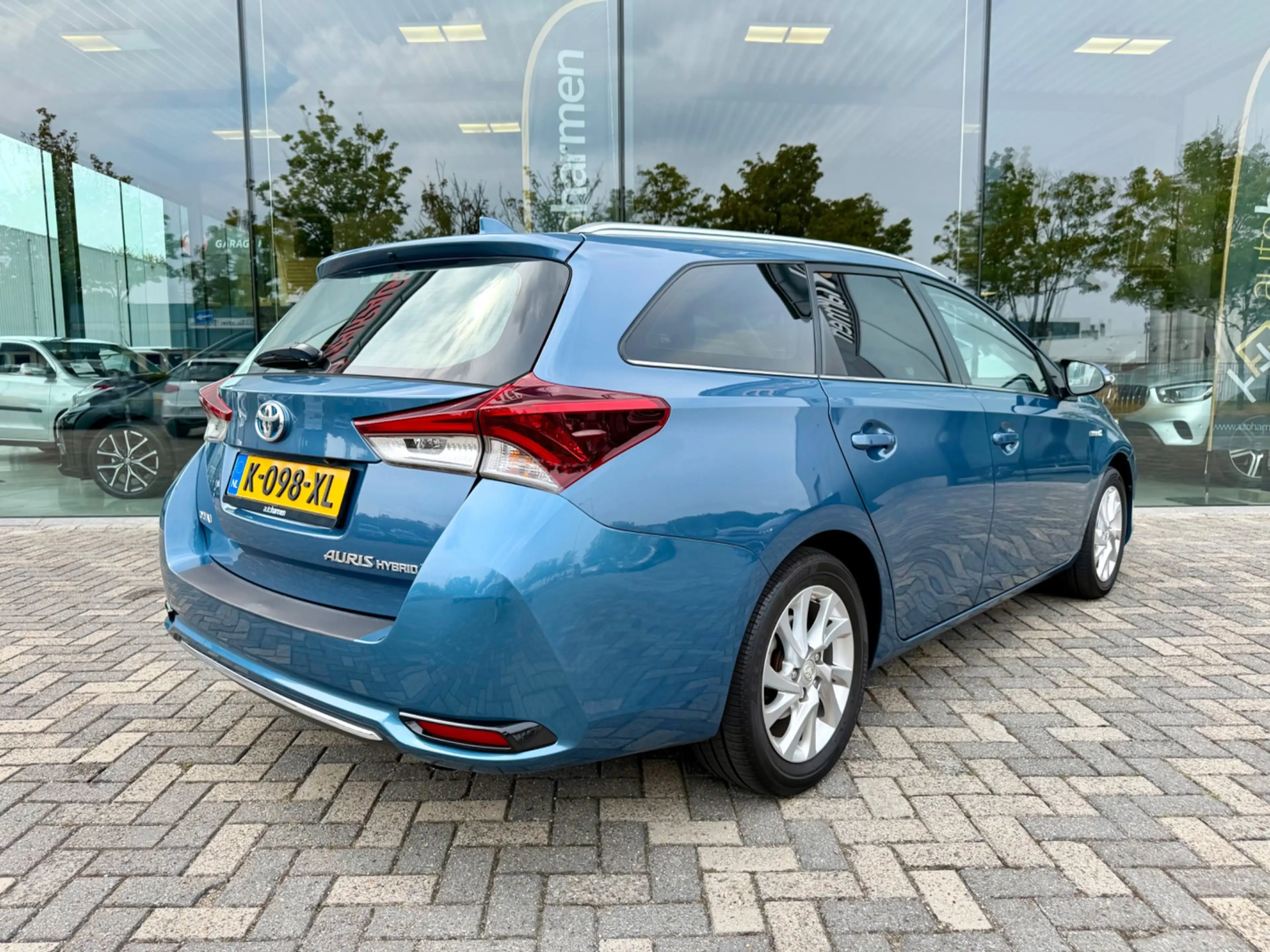 Toyota Auris Touring Sports 1.8 Hybrid Dynamic, KeyLess, Navi, — photo 13