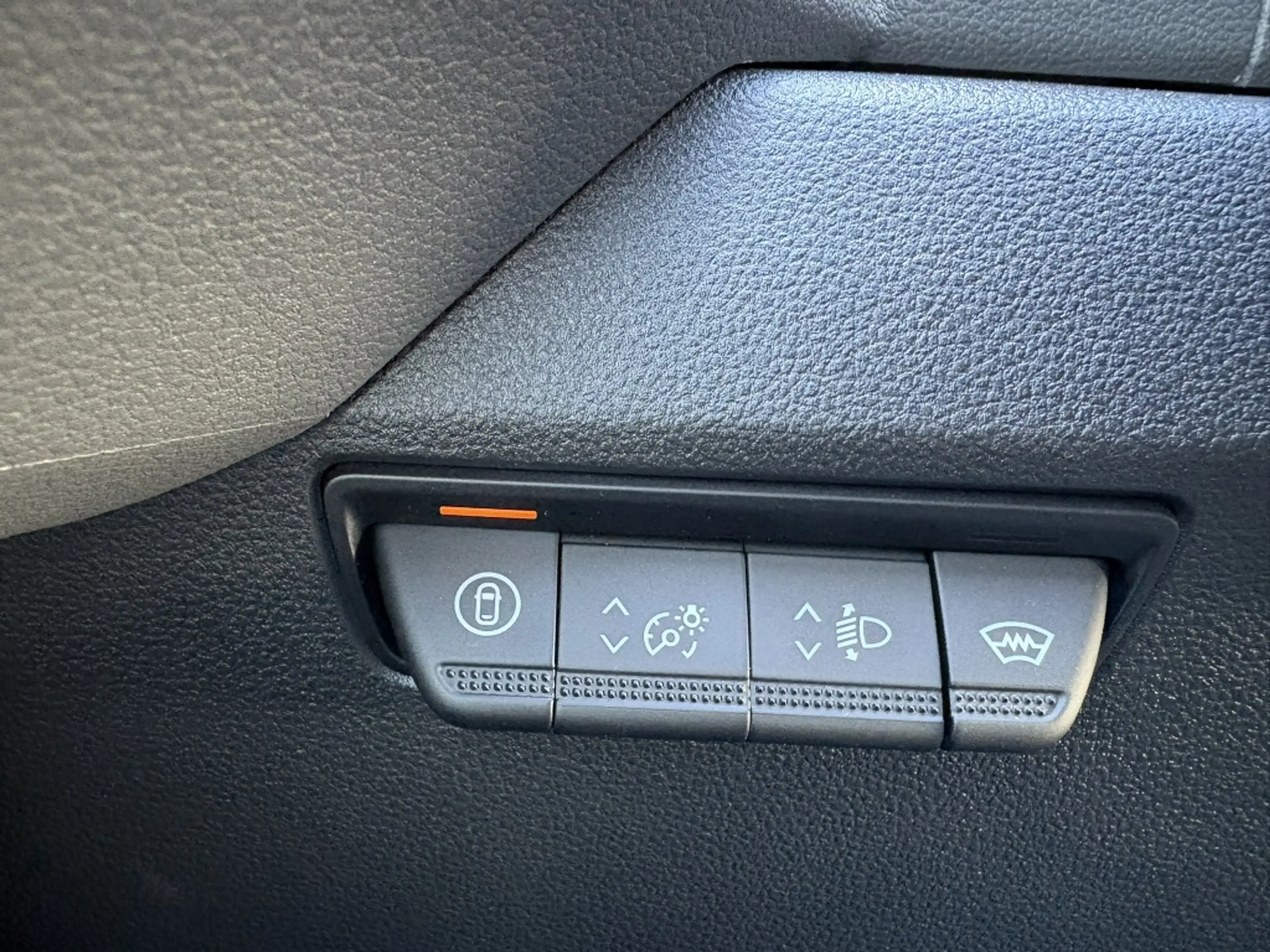 Renault Master E-Tech T35 L2H2 Advance long range 87kWh — photo 13