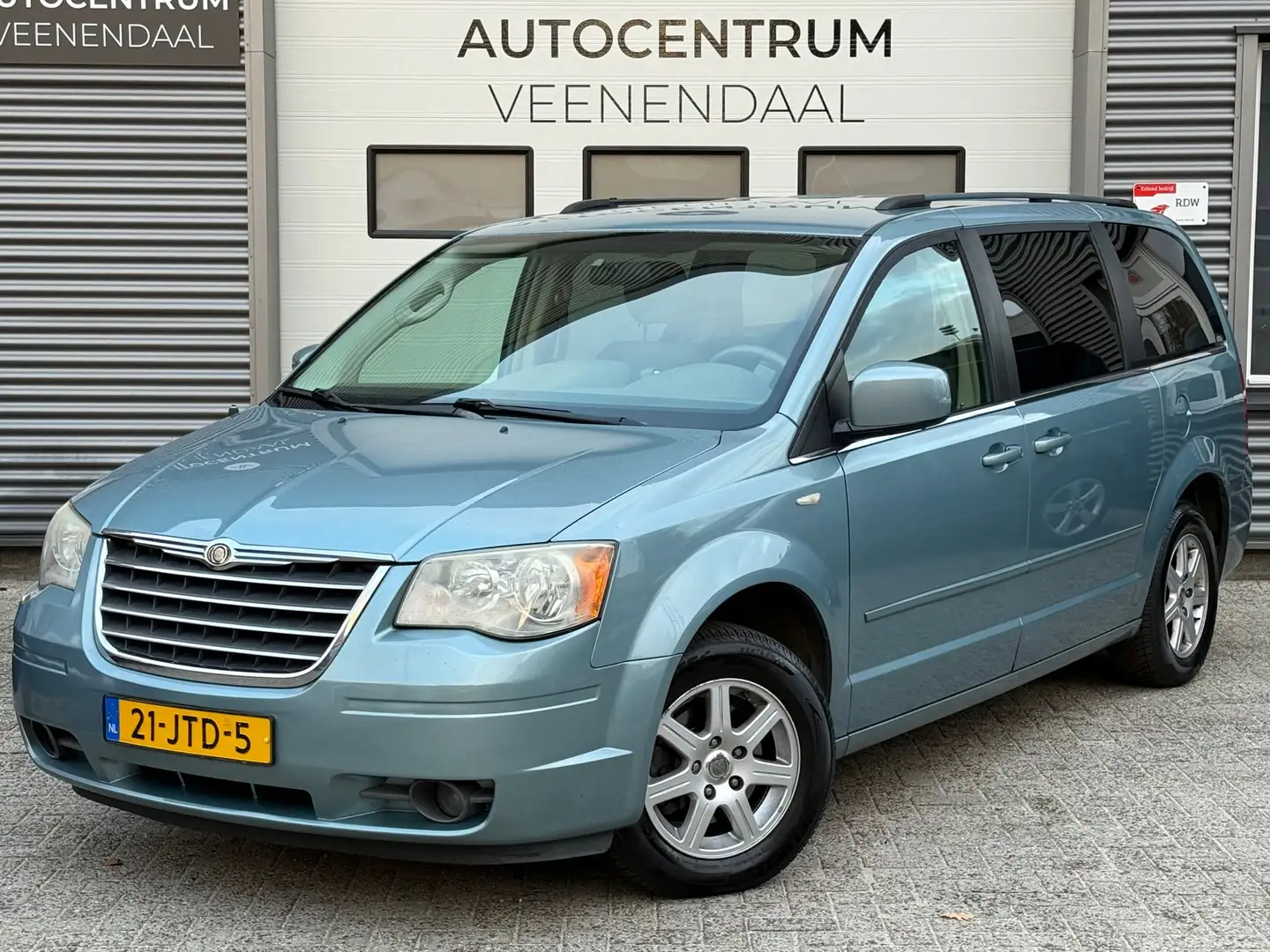 Chrysler Grand Voyager 3.8 V6 AUT 193 PK 7-ZITS LEDER/SCHUIFDEUR/TREKHAAK Blau - 2