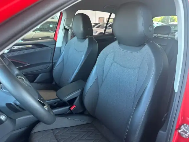 Volkswagen Tiguan view 10