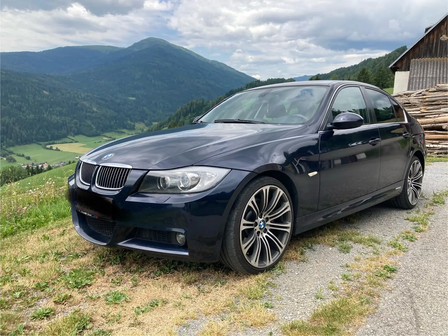 BMW 330 330i Österreich-Paket Österreich-Paket plava - 1