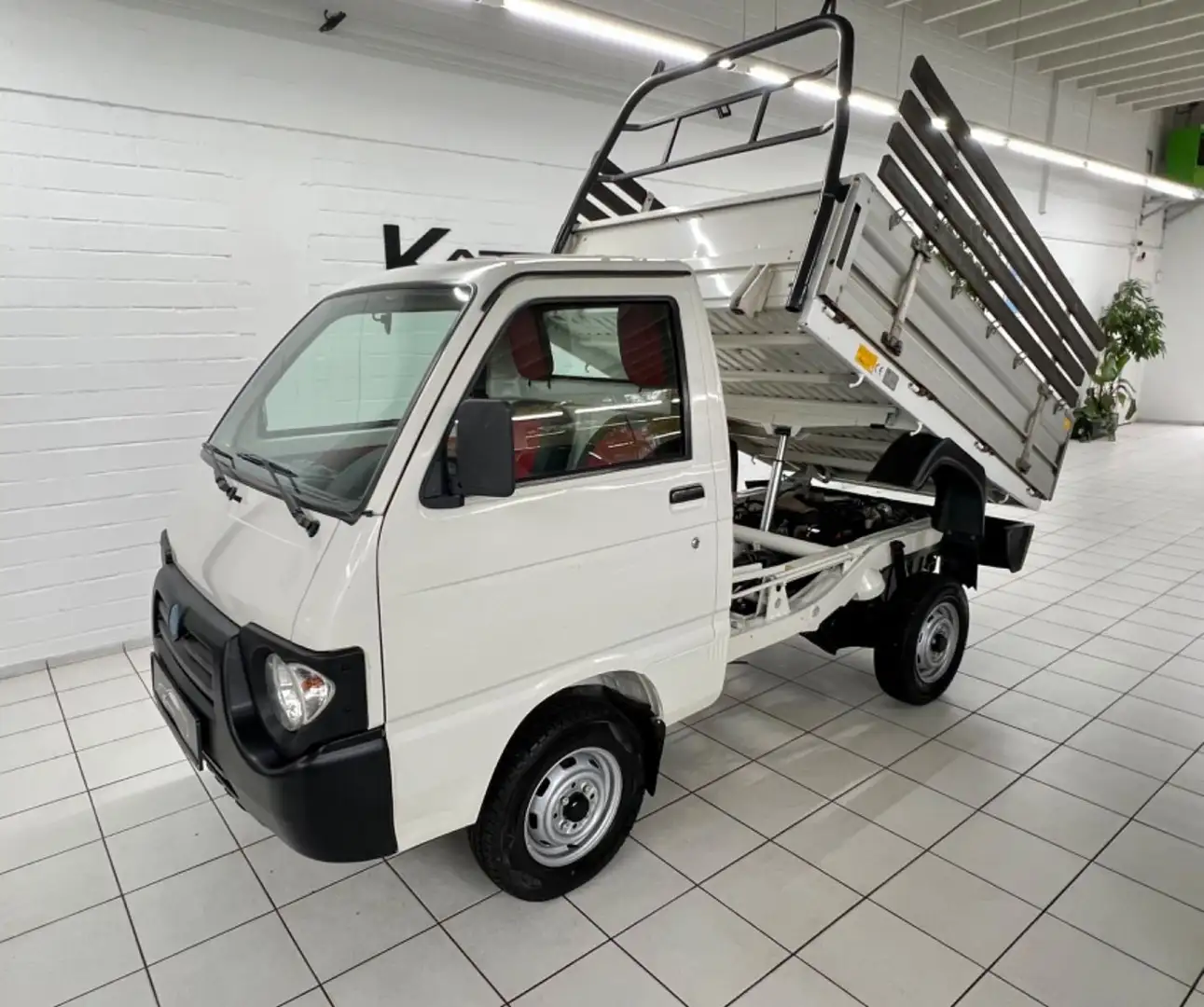 Piaggio Quargo Diesel Kipper 1. Hand HU neu Weiß - 2