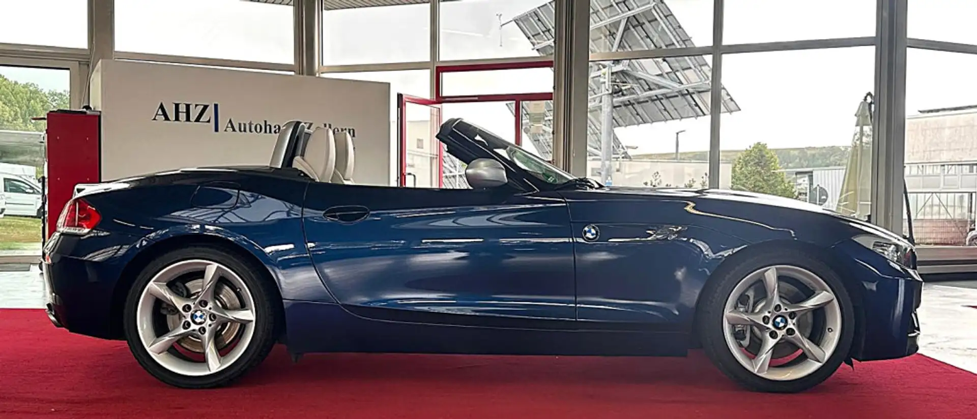 BMW Z4 Cabrio 35 i M Paket  Xenon NAVI LEDER PDC Azul - 2